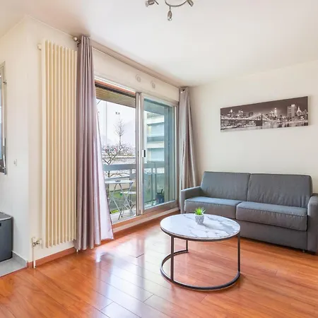Lägenhet 8 Eme - Studio De Charme Avec Balcon Paris